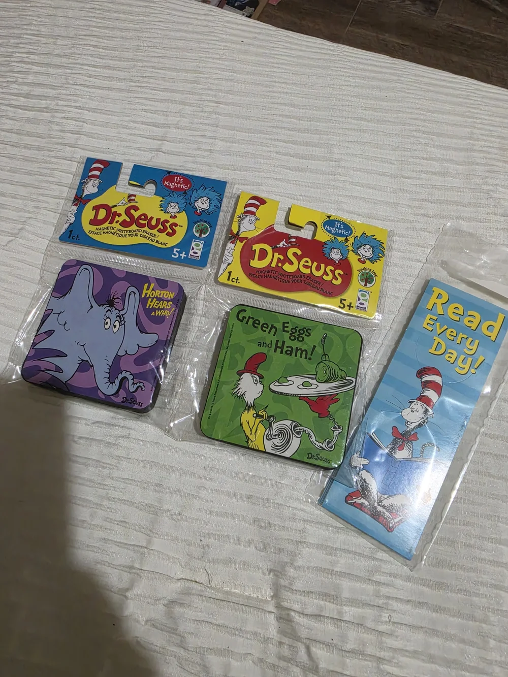 Dr. Seuss Magnetic Bookmarks & Magnetic Eraser Set - Dr. Seuss Characters